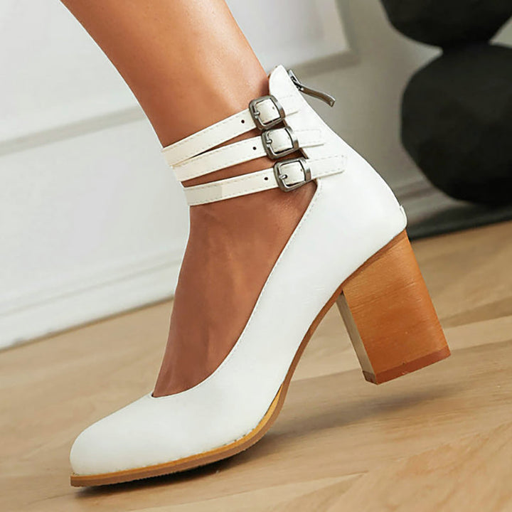 Delilah - Smooth sandals with ankle strap and chunky heel