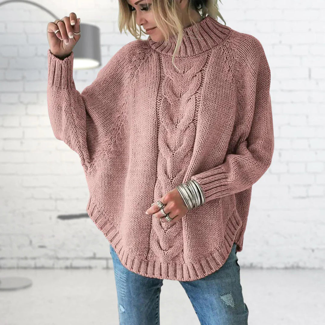 Betsy - Knitted Sweater with Cable Pattern