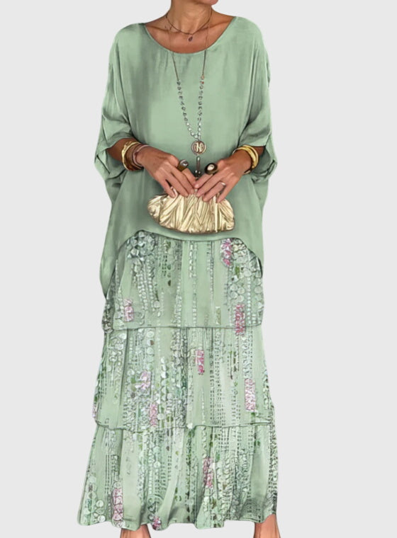 Olivia - Long and Flowing Elegant Dress