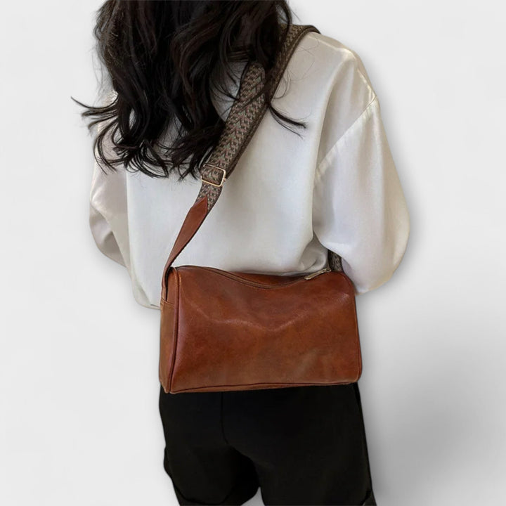 Scout - Vintage Crossbody Bag