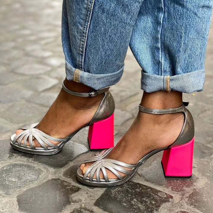Poppy - Shiny sandals with a chunky heel and elegant buckle